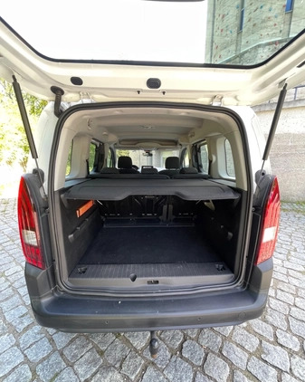 Peugeot Rifter cena 69900 przebieg: 95582, rok produkcji 2019 z Nysa małe 631